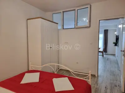 Wohnung im Erdgeschoss des Gebäudes, zu verkaufen - 14