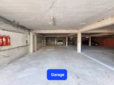 Wohnung im Erdgeschoss des Gebäudes, zu verkaufen - 18