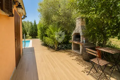 Istria, Rovinj, Unique house with a spacious yard near the beach - 11