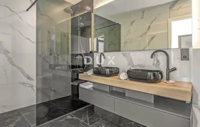 Haus 130 m², Labin - Pool und Terrasse - 16