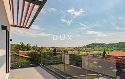 Haus 130 m², Labin - Pool und Terrasse - 5