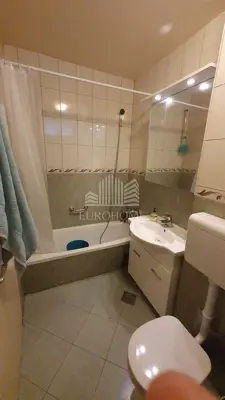 Stan 57 m², Gajnice, 2 spavaće sobe i dnevni boravak - 9
