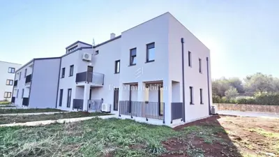 Wohnung zum Kauf in Poreč, 52,8 m²