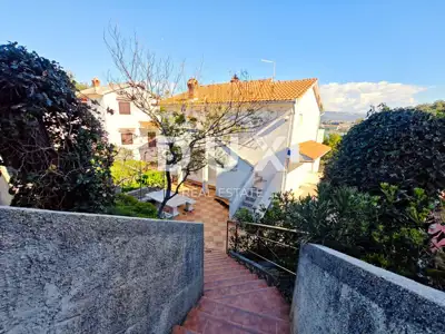 Haus 272 m², Supetarska Draga - 1. Reihe zum Meer - 2