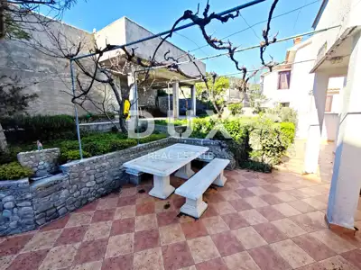 Haus 272 m², Supetarska Draga - 1. Reihe zum Meer - 4