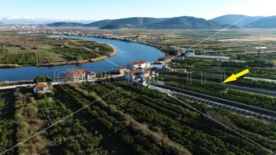 Land 3 072 m², Metković, access from the main road