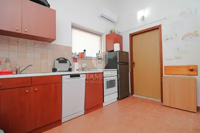 House 134 m², Barban - pool and auxiliary building - 18