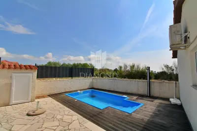 House 134 m², Barban - pool and auxiliary building - 22