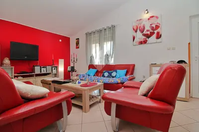House 134 m², Barban - pool and auxiliary building - 8