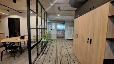 Špansko, commercial space 200 m², fitted out, parking - 12