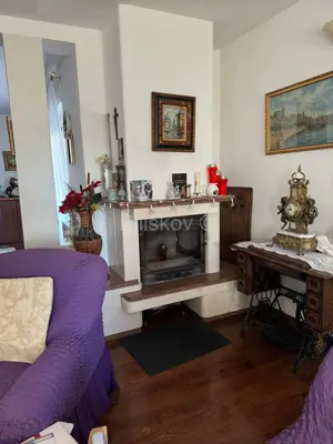 Kuća 370 m², Vodice - uređena okućnica i vrt - 8