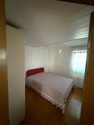 Kuća 370 m², Vodice - uređena okućnica i vrt - 17