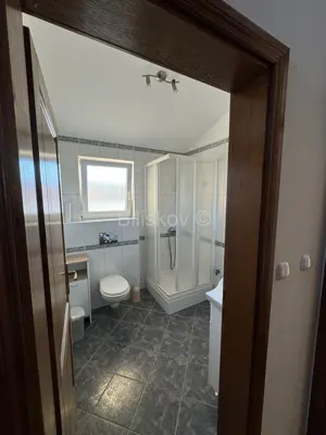 Haus 370 m², Vodice - gepflegter Hof und Garten - 20
