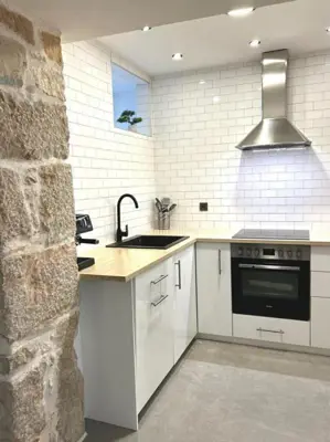 Stone house, Murter - sea view and inner courtyard - 4