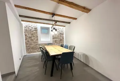 Stone house, Murter - sea view and inner courtyard - 5