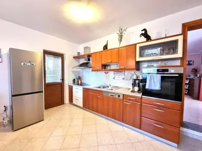Haus zum Kauf in Tar, 124 m² - 2