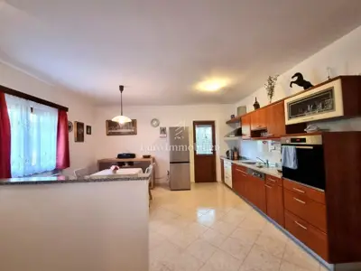 Haus zum Kauf in Tar, 124 m² - 8