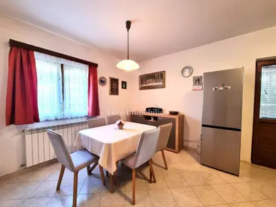 Haus zum Kauf in Tar, 124 m² - 3