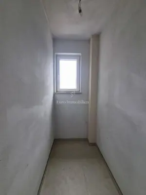 Stan C2 2. kat, Vabriga - dvije terase i lift - 17