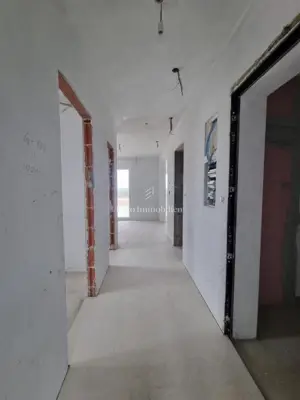 Stan C2 2. kat, Vabriga - dvije terase i lift - 19