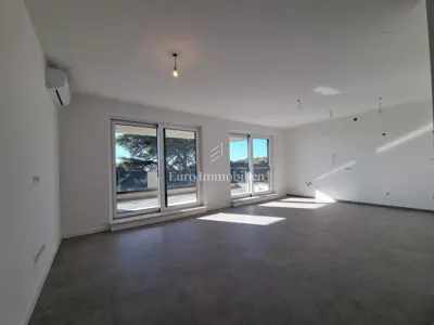 Stan 3, Poreč, 2 etaže, terasa 20 m² i pogled na more - 8