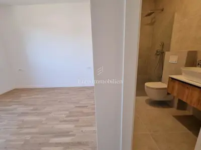 Stan 3, Poreč, 2 etaže, terasa 20 m² i pogled na more - 20