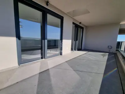 Stan 3, Poreč, 2 etaže, terasa 20 m² i pogled na more - 5