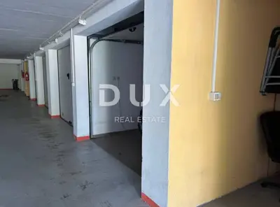 Apartment 70 m², Opatija - Centar, duplex with balcony - 9