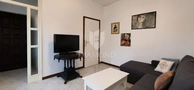 Kuća 177 m², Umag centar - poslovni prostor i dvorište - 7
