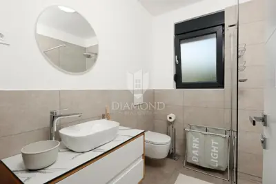 Stan, Oprić, dvoetažni s panoramskim pogledom na more - 11