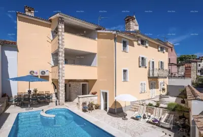 Prodaje se prekrasna vila sa bazenom u Vodnjanu