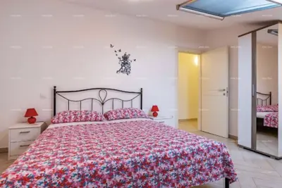 Prodaje se prekrasna vila sa bazenom u Vodnjanu - 4