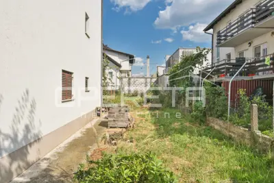 Zemljište s kućom 709 m², Savski gaj - M1 zona i gradnja - 9