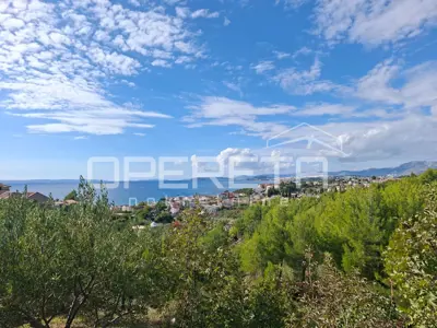 Poljoprivredno zemljište 4.857 m², Podstrana - pogled na more
