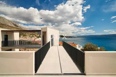 Villa 250 m², Omiš - sea view and pool - 11