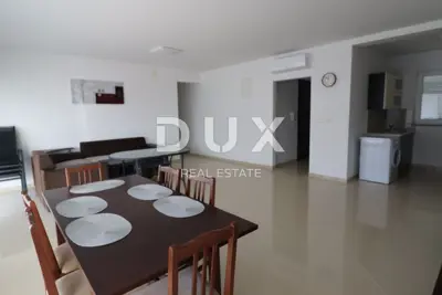 Apartment 97 m², Klenovica - terrace with sea view - 3