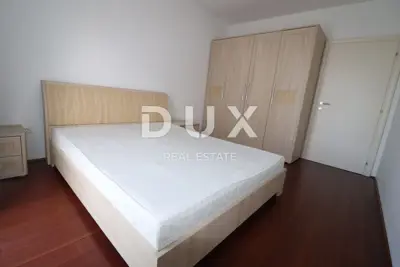 Apartment 97 m², Klenovica - terrace with sea view - 9