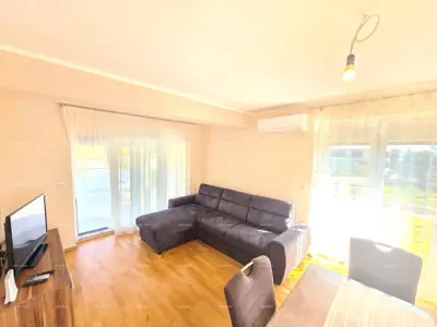 Medulin! House with 6 separate residential units! - 4