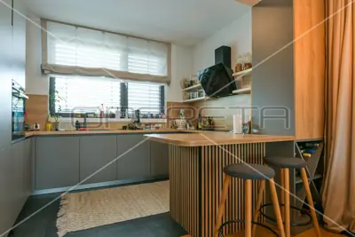 NAJAM, KUĆA, ZAGREB, GOLF TERENI, BLATO, 160 m² - 3