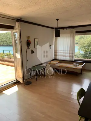Kuća 228 m², Marčana - prvi red do mora - 11