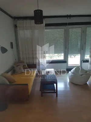 Kuća 228 m², Marčana - prvi red do mora - 10