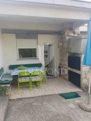 Kuća 228 m², Marčana - prvi red do mora - 18