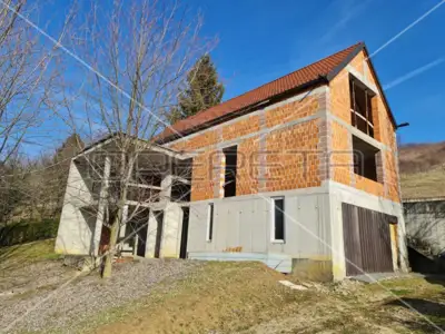 House for sale in Mala Gorica, 400 m² - 22