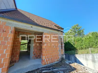 House for sale in Mala Gorica, 400 m² - 4