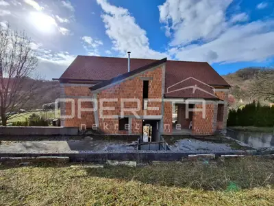 House for sale in Mala Gorica, 400 m² - 9