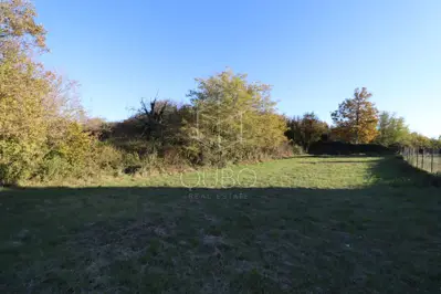 Land plot for sale in Modrušani - 3
