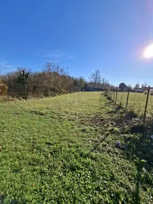 Land plot for sale in Modrušani - 4