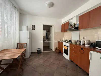 Apartmanska kuća 250 m², Promajna - 4 apartmana i terasa - 11