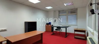Poslovni prostor 325 m², Škurinje, Rijeka - 7 ureda - 8
