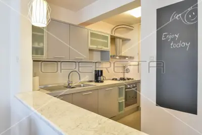 Stan 90 m², Trešnjevka - Sjever, garažno mjesto i balkon - 4